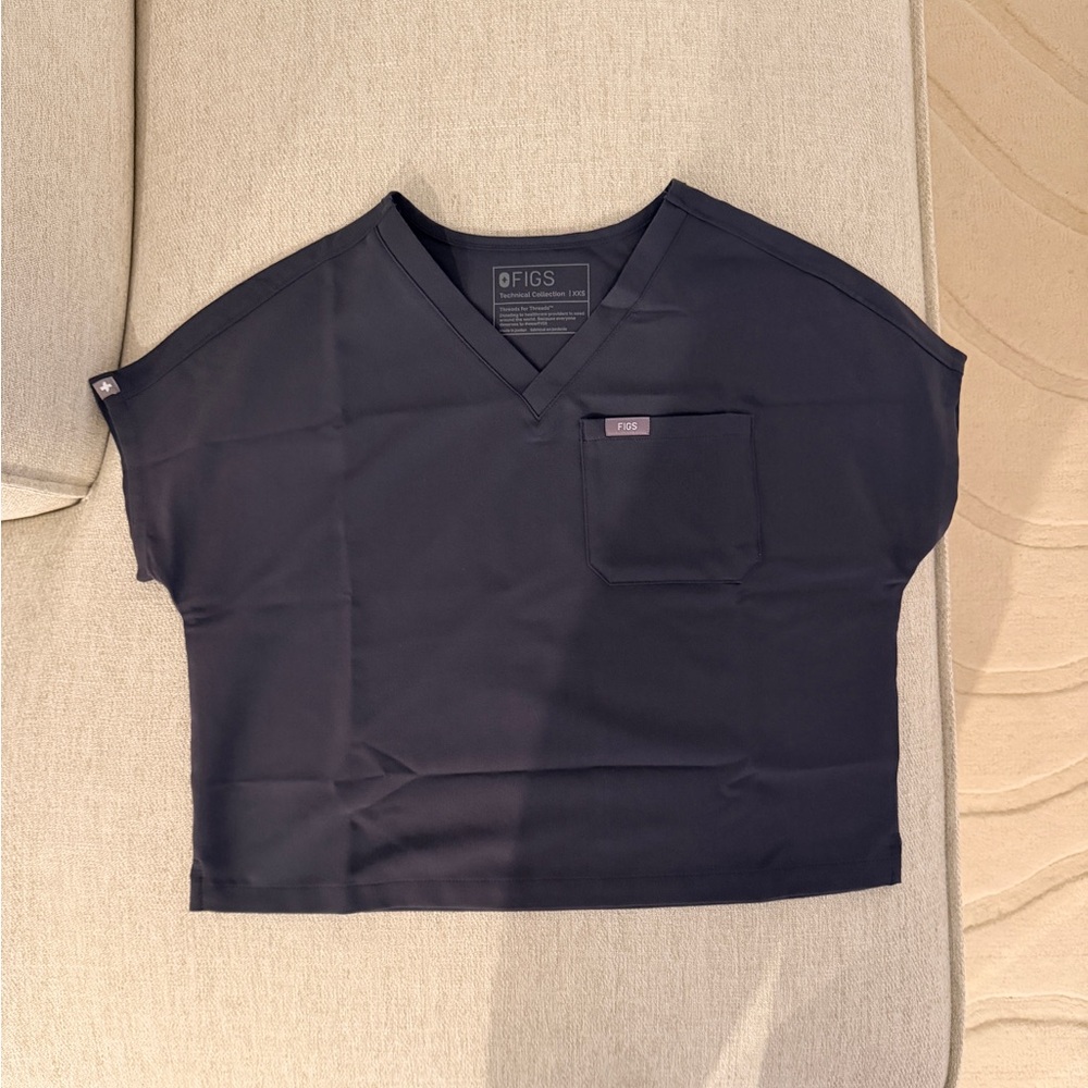 FIGS Arua Cropped Scrub Top XXS Charcoal V-Neck One Pocket Worn Once Like New